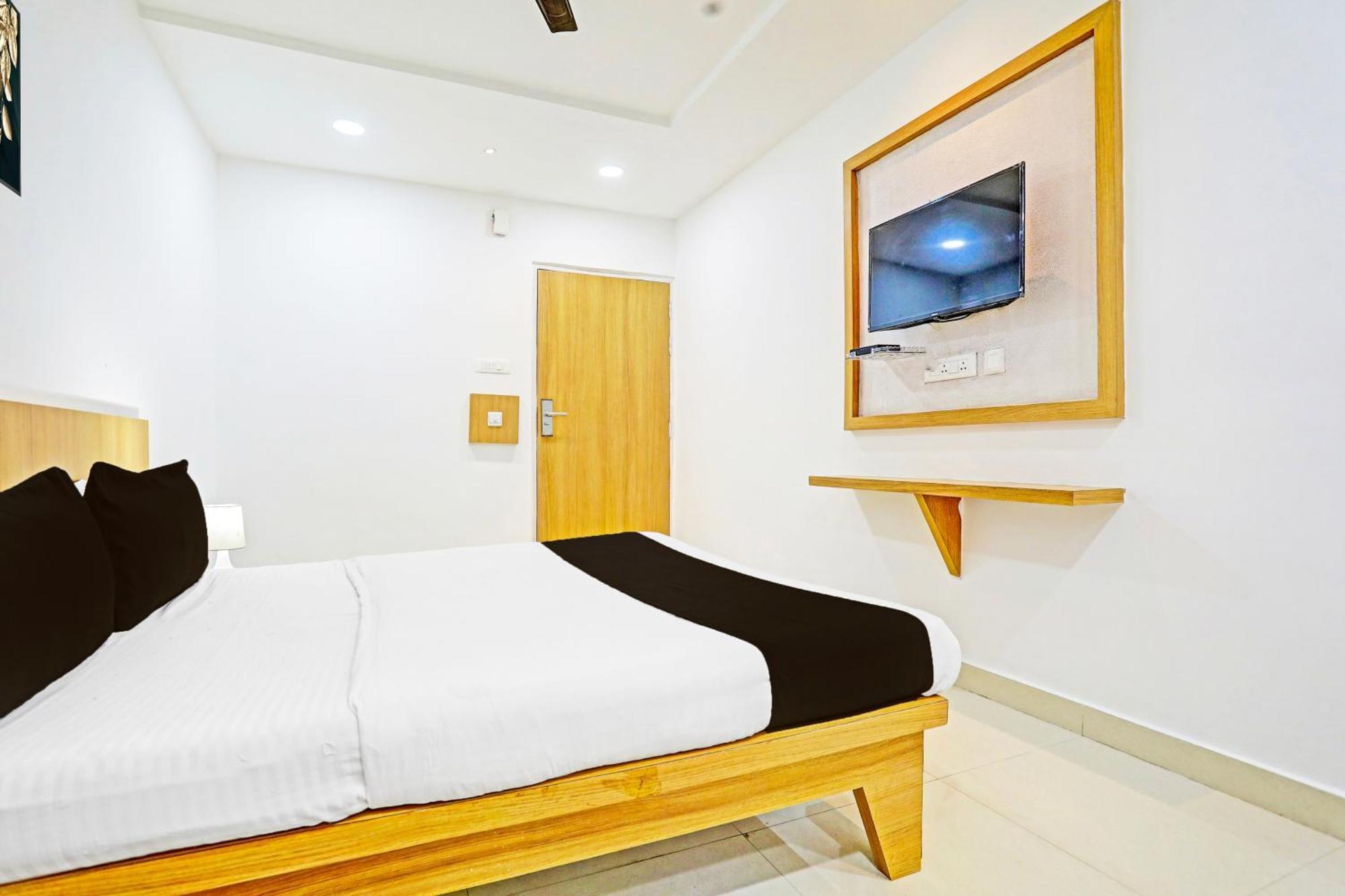 Super Hotel O Raipur ภายนอก รูปภาพ