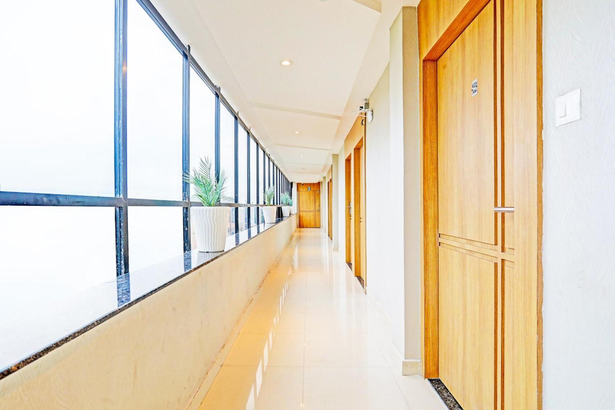 Super Hotel O Raipur ภายนอก รูปภาพ